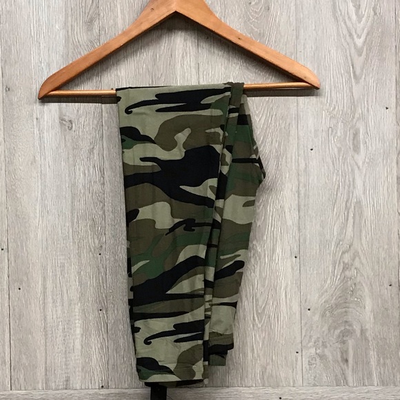 Back2Basics Pants - Camo Soft Brushed Leggings
